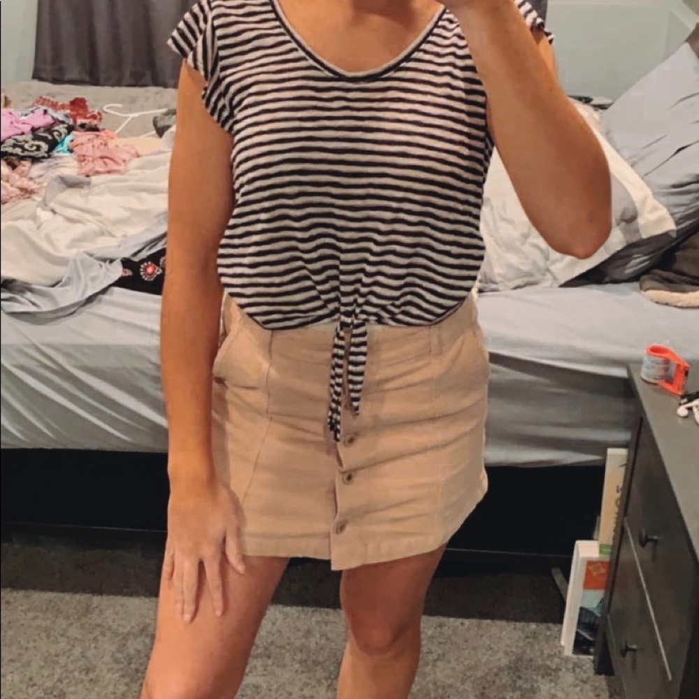 Aeropostale shirt with tie